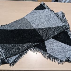 Gray and black warm shawl